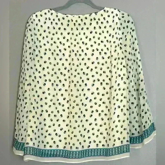 Max Studio Women's Top (W13) - Picture 3 of 7